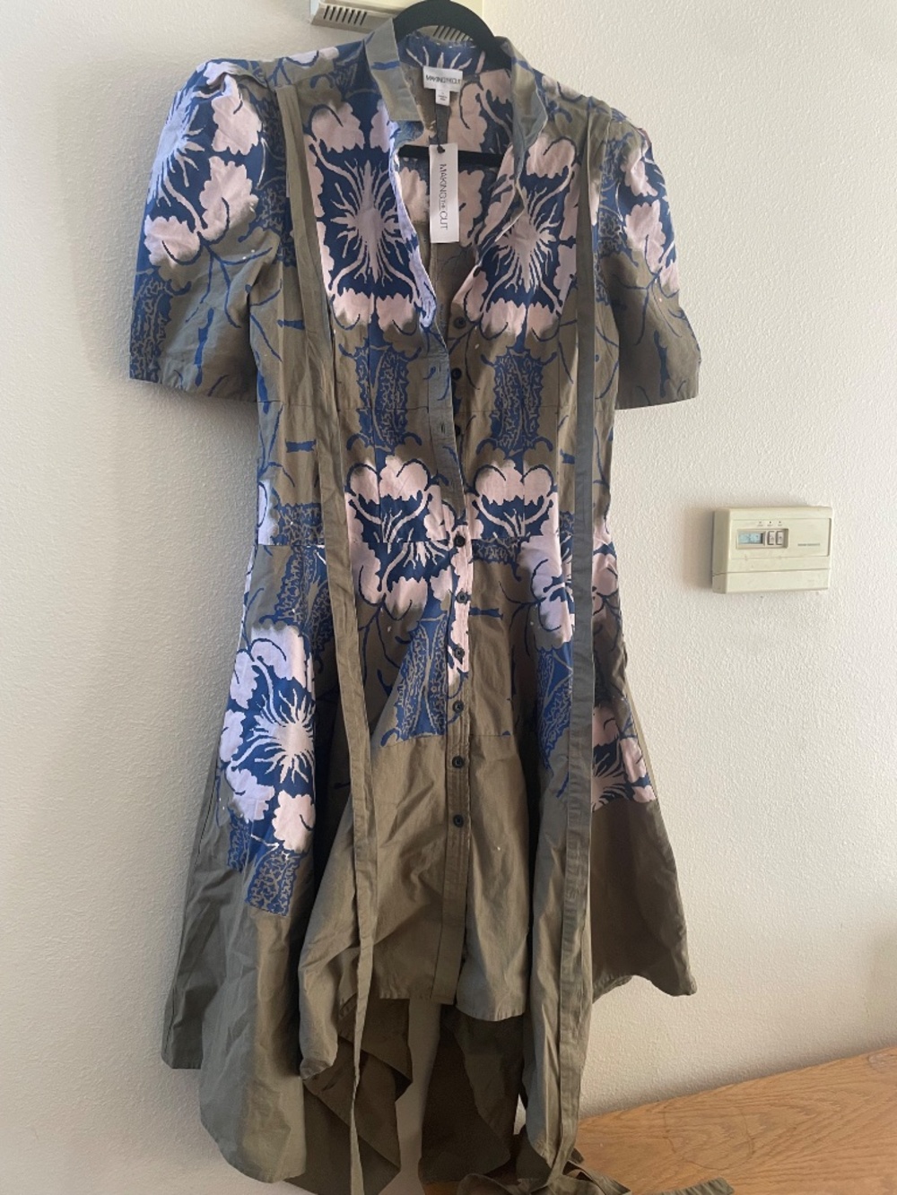 Making the Cut Artistic Women's Dress